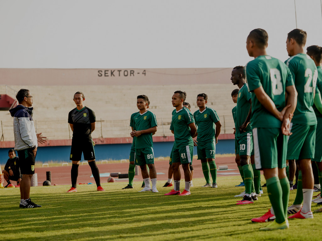 Persebaya latihan