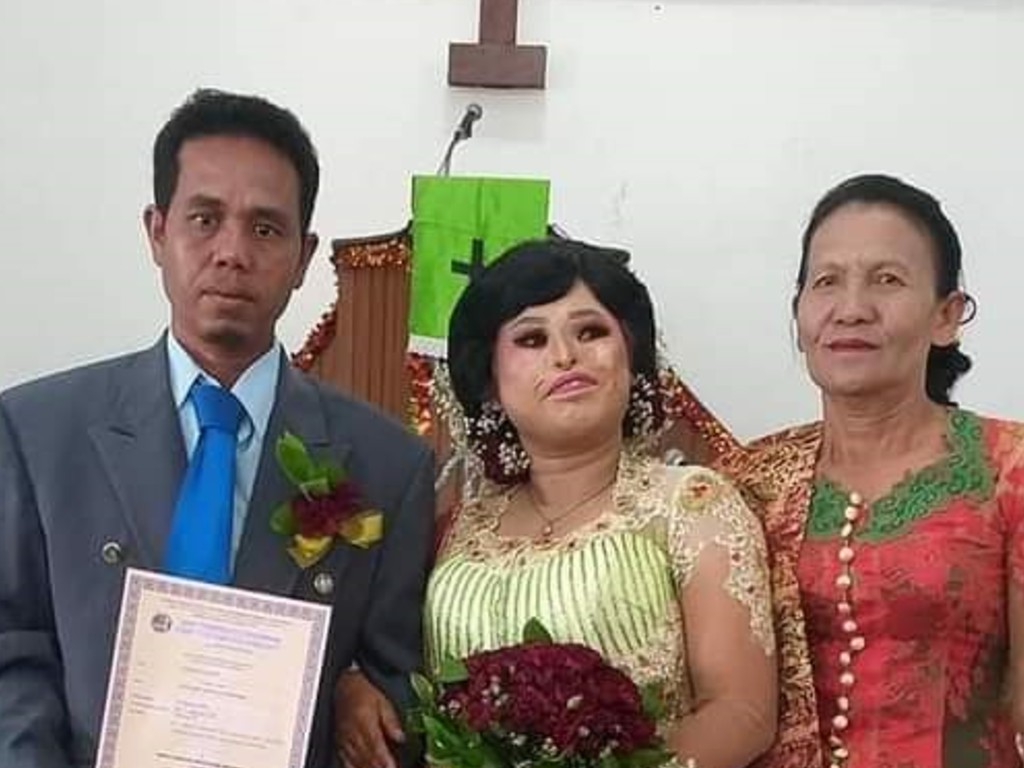 Pernikahan di Samosir