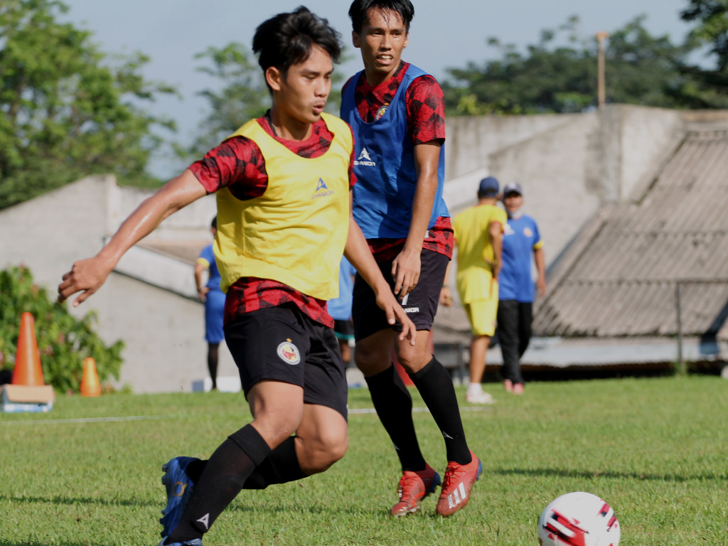 Semen Padang Latihan