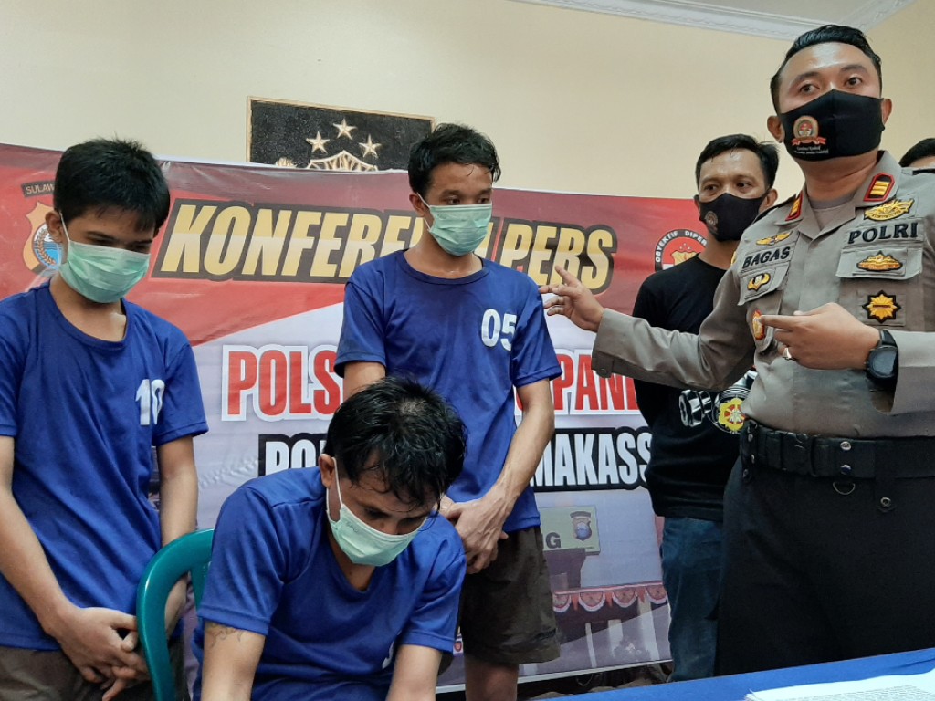 Kapolsek Ujungpadang Jumpa Pers