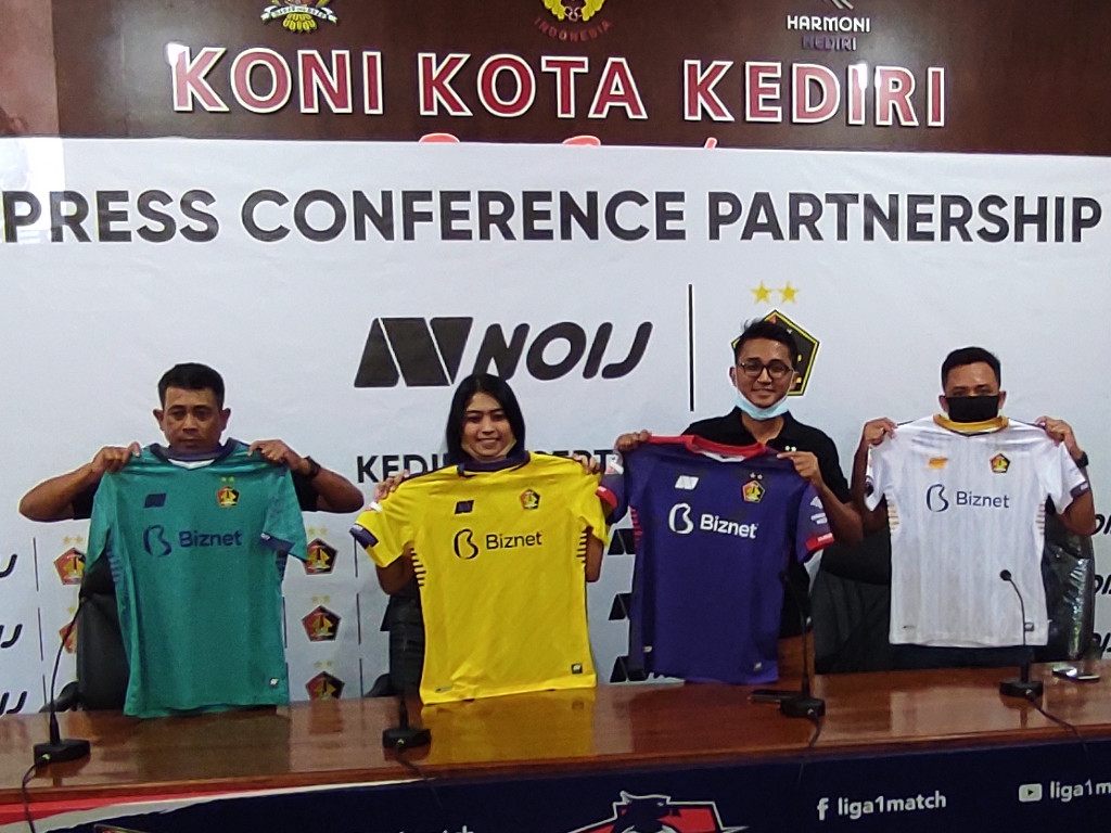 Persik launching Jersey