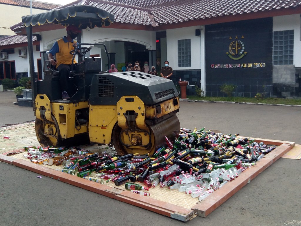 Pemusnahan barang bukti di Kulon Progo