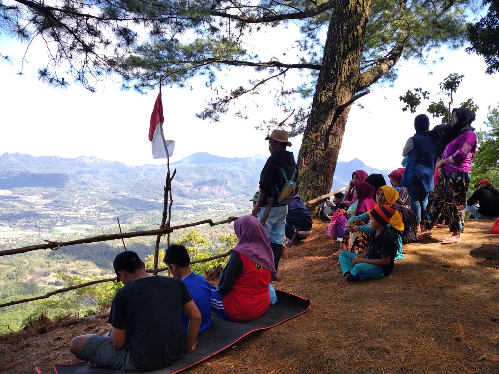 Wisata Gunung Suro Maros (3)