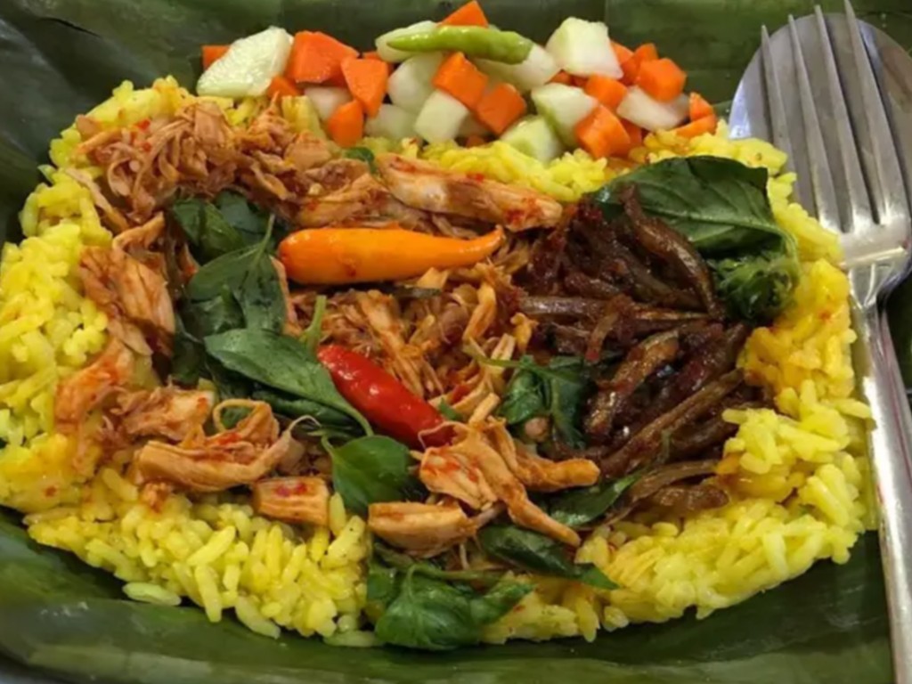 Nasi Kuning Bakar