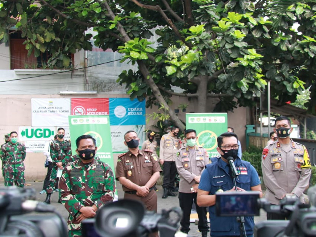 gub jabar press conference