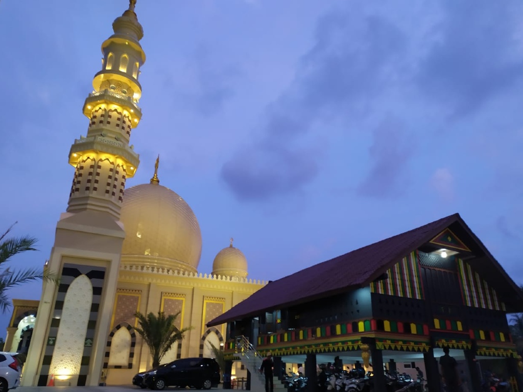 Masjid Keuchik Leumik Aceh