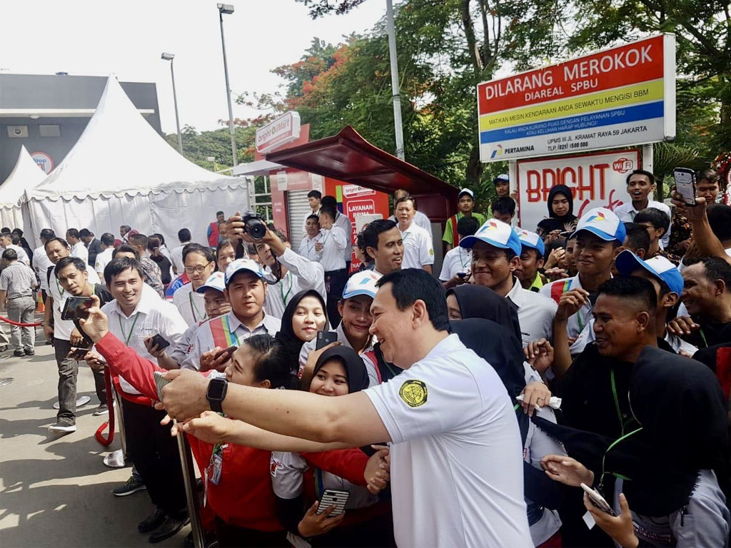 ahok selfie