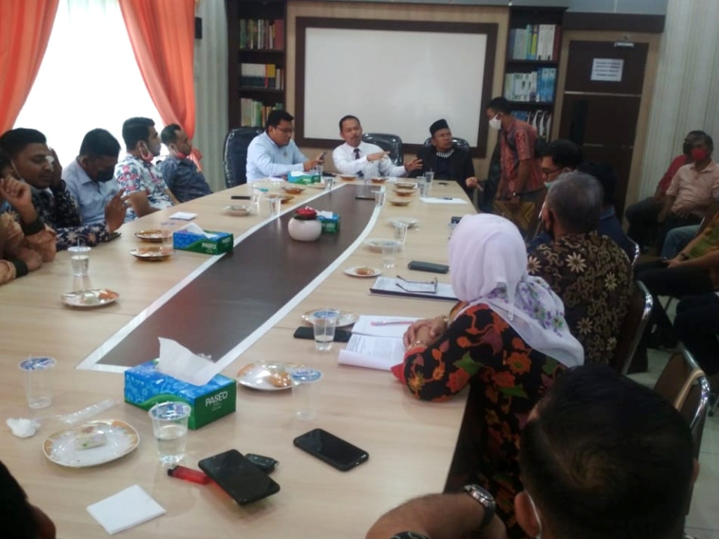 Protes Bantuan UMKM Aceh Tamiang