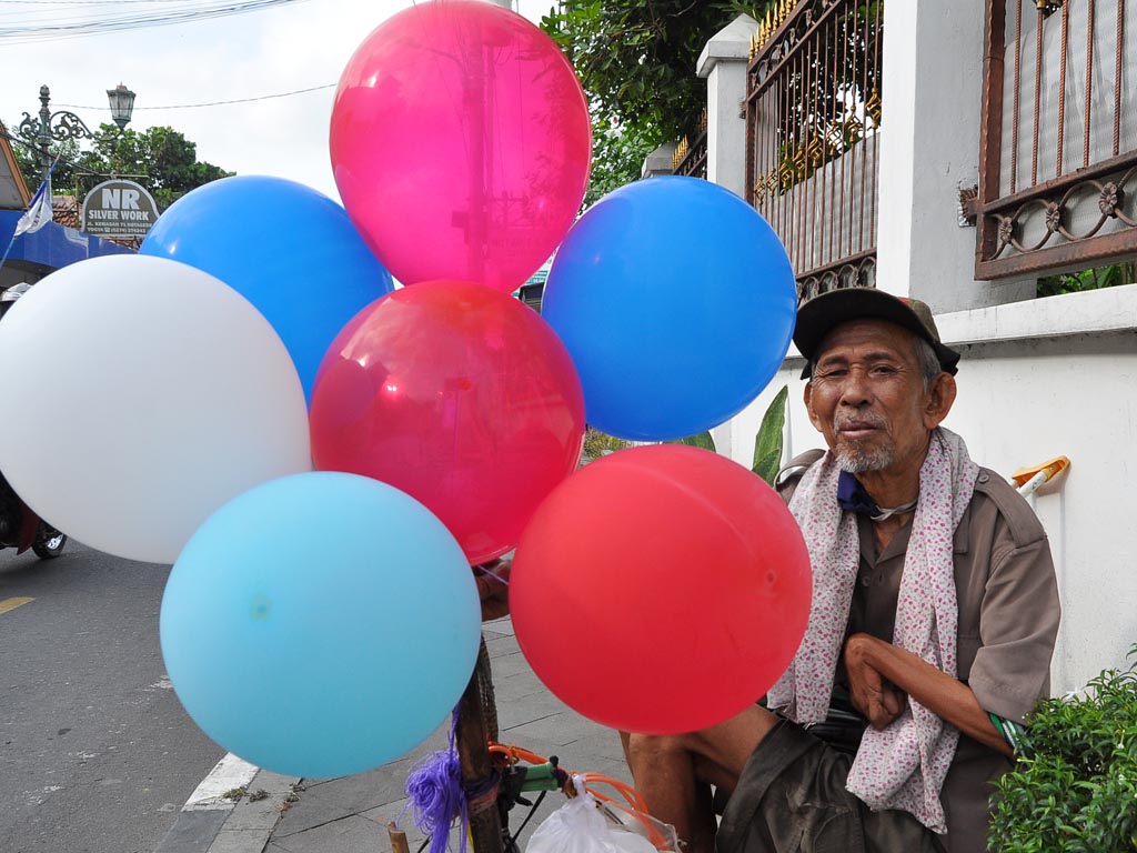 Penjual Balon Difabel di Kotagede Yogyakarta Tagar