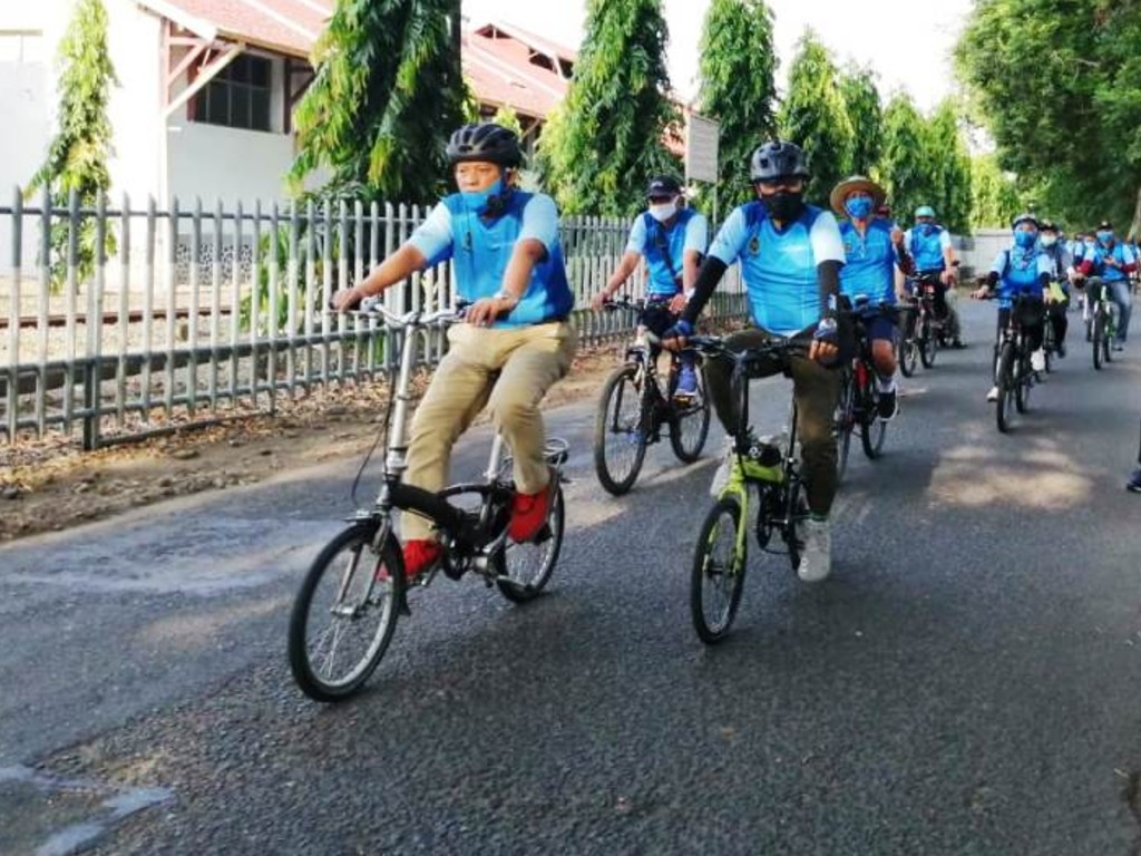 Bersepeda di Yogyakarta1