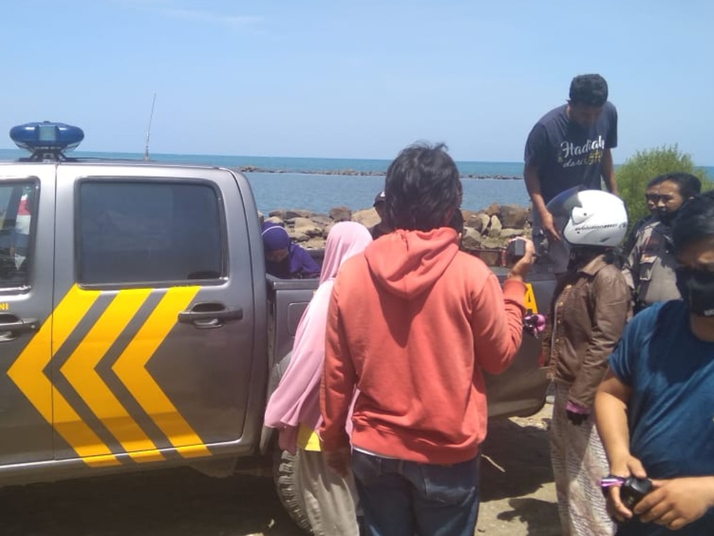 Pria tenggelam di Makassar
