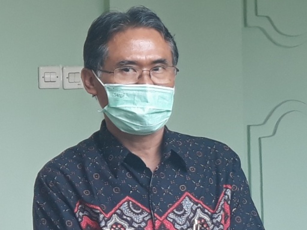 Rektor UGM Yogyakarta, Profesor Panut Mulyono