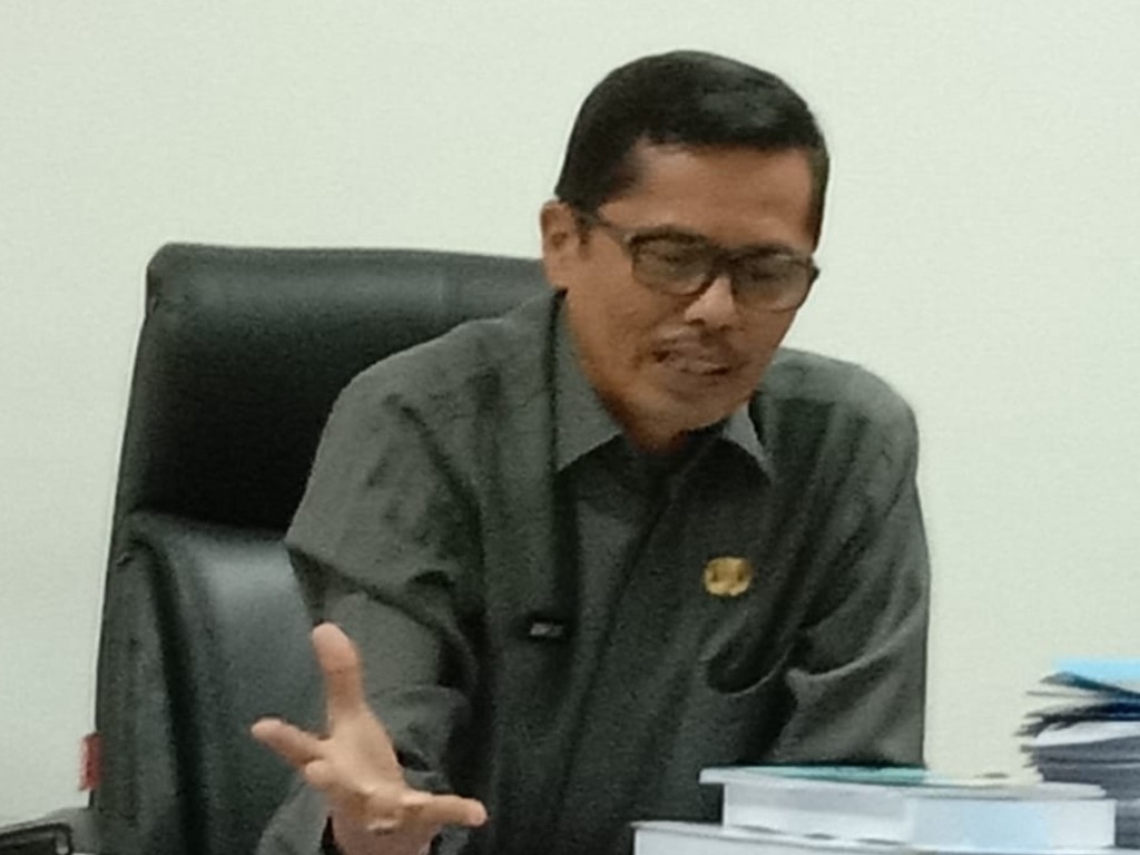Sekwan DPRD Sumbar