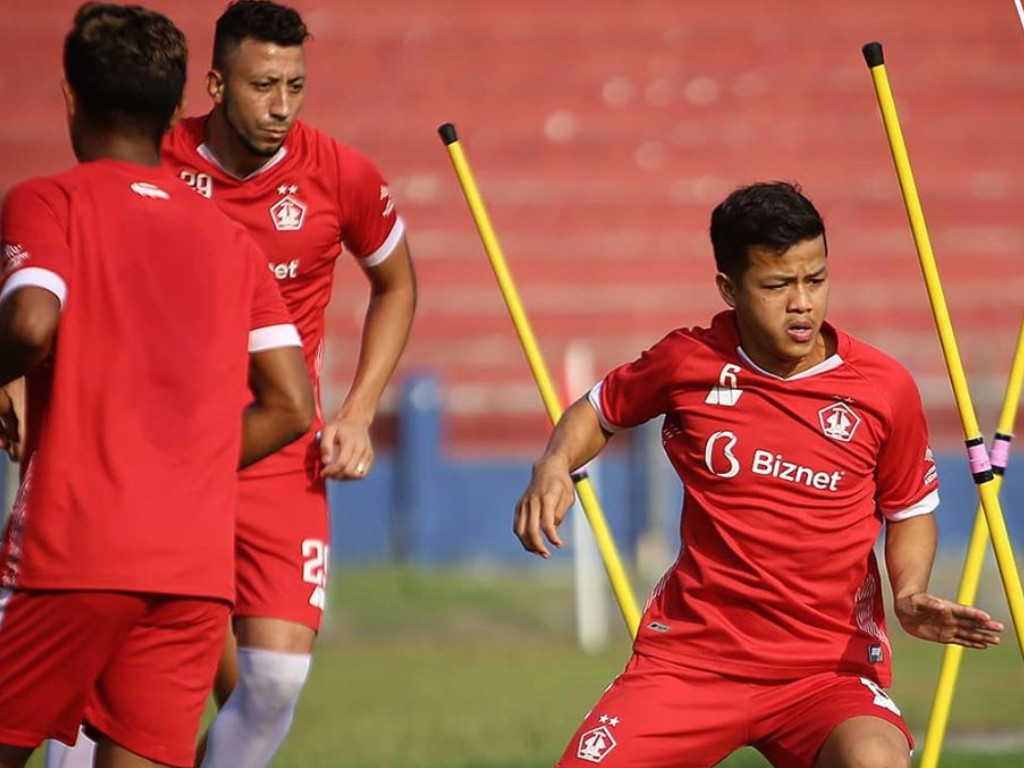 Persik Latihan