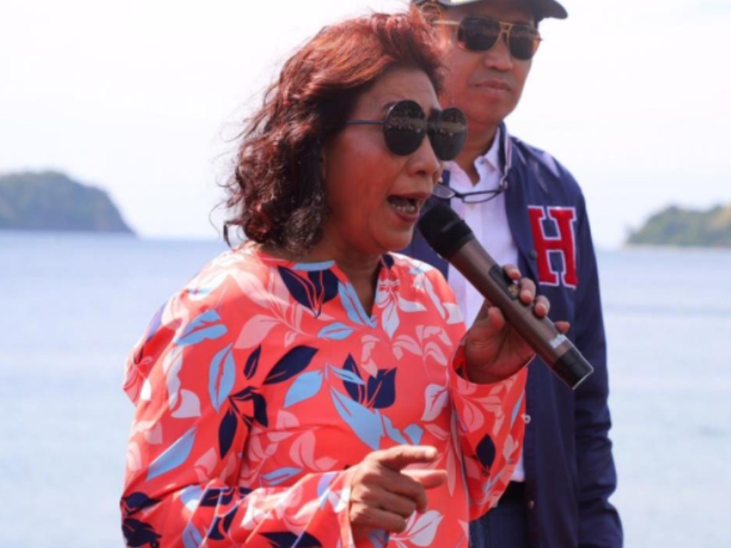 Susi Pudjiastuti