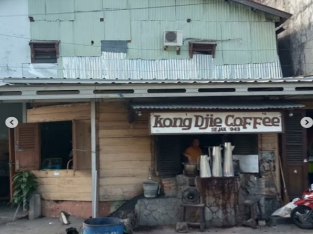 Kedai kopi Kong Djie Coffee