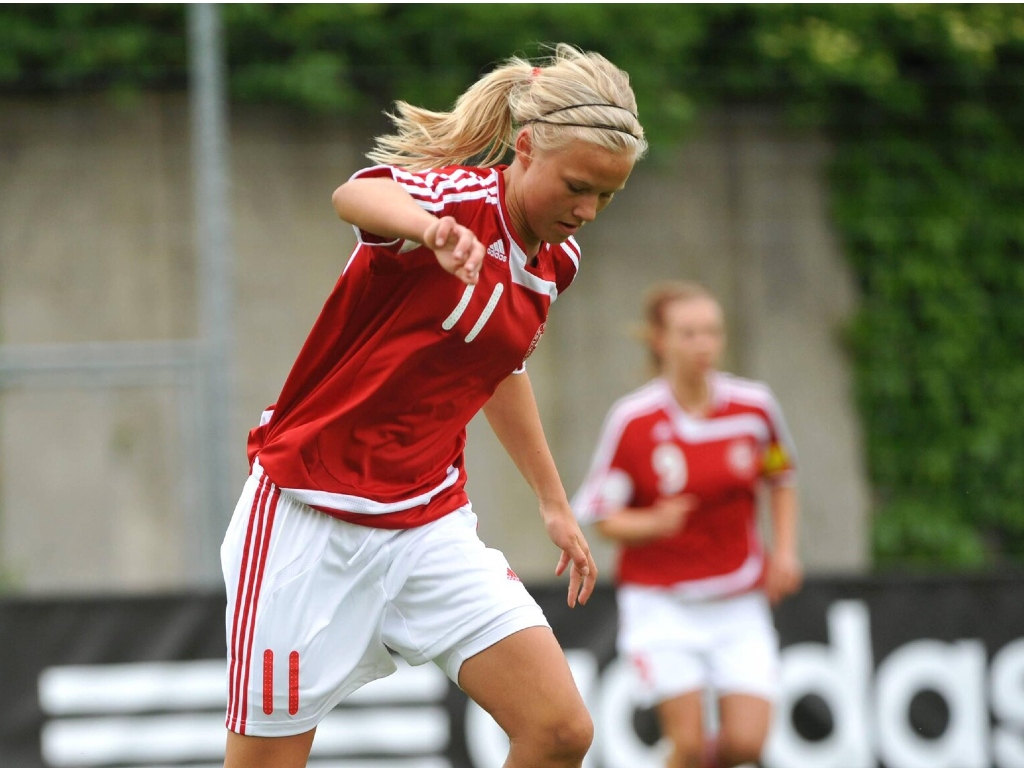 Pemain Bola Wanita Denmark