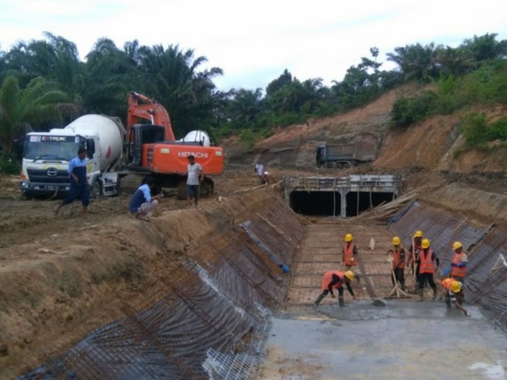 Pembuatan bendungan