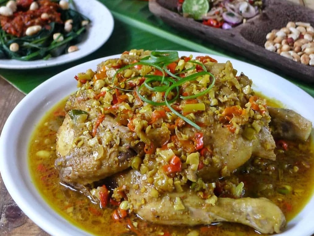 Ayam Betutu.