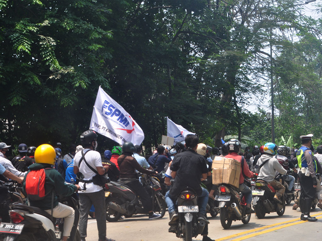 Massa buruh