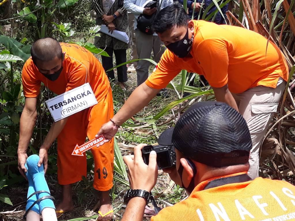 Reka Ulang Pembunuhan di Magelang