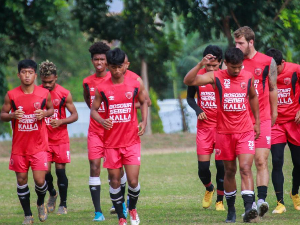 PSM Makassar latihan