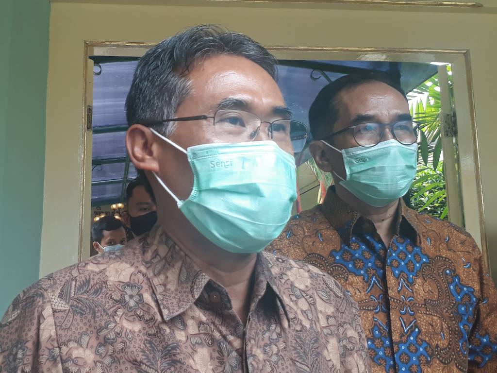 RektorUGM Yogyakarta Panut Mulyono