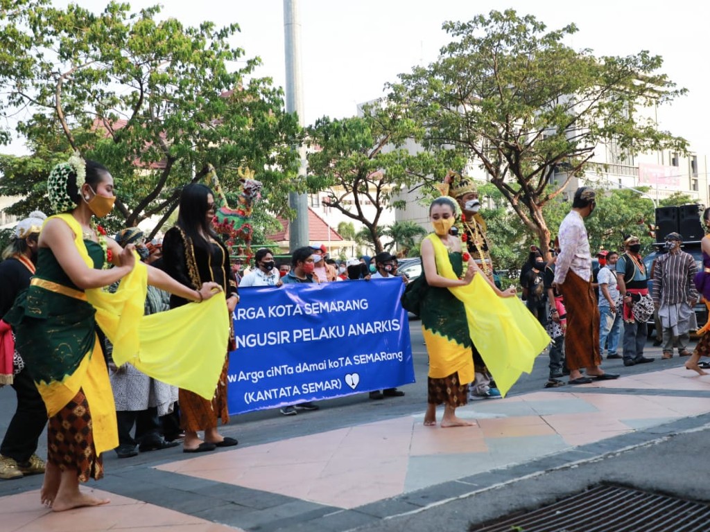 Semarang cinta damai