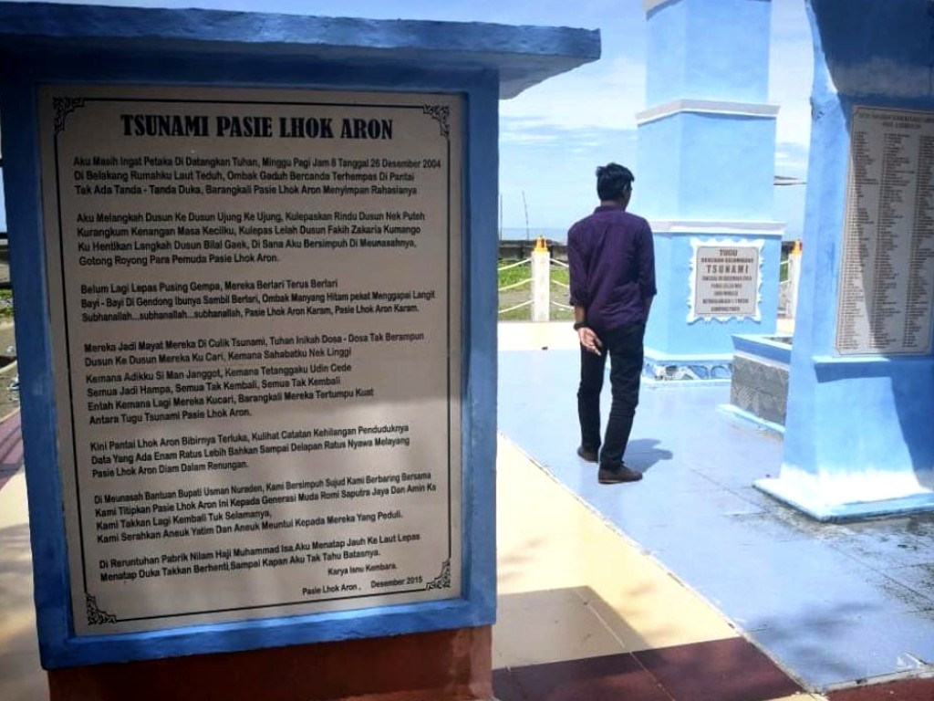 Tugu Tsunami di Aceh Barat