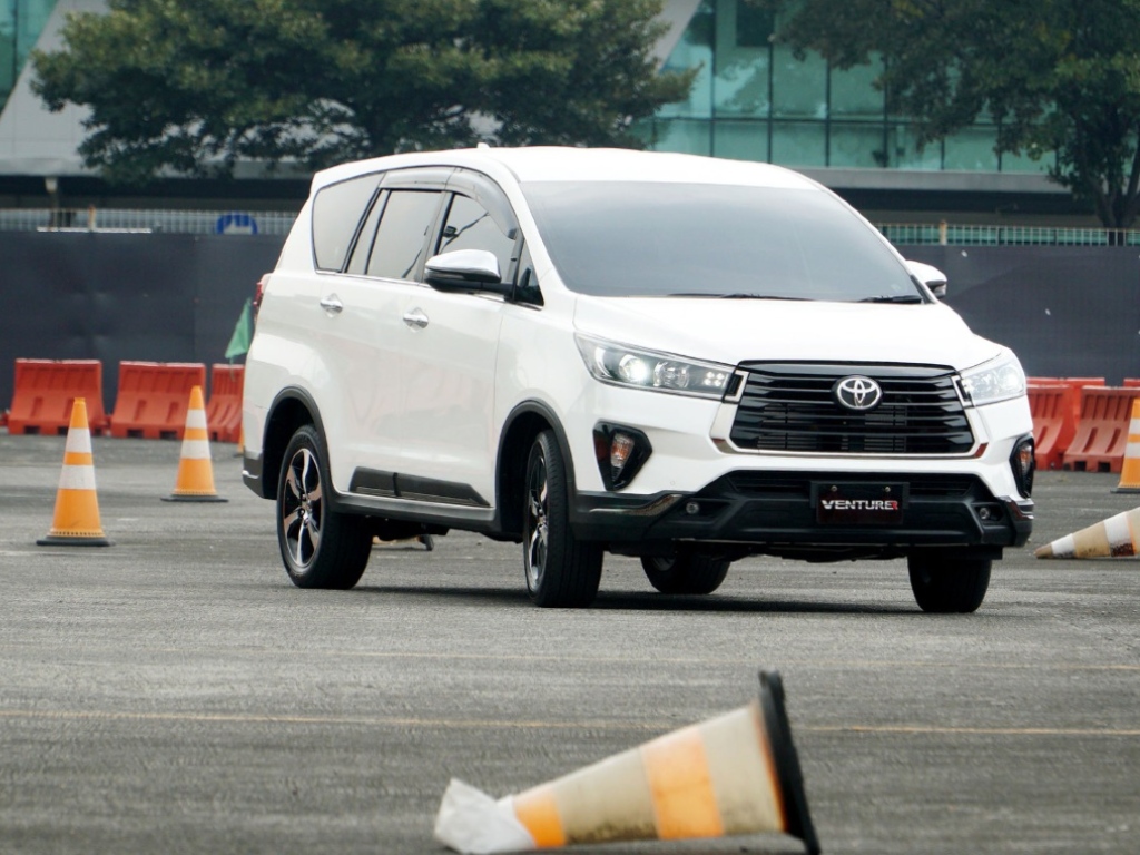 New Toyota Kijang Innova