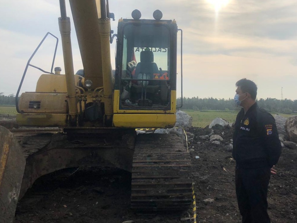 Beckoe Proyek Rel KA Kulon Progo