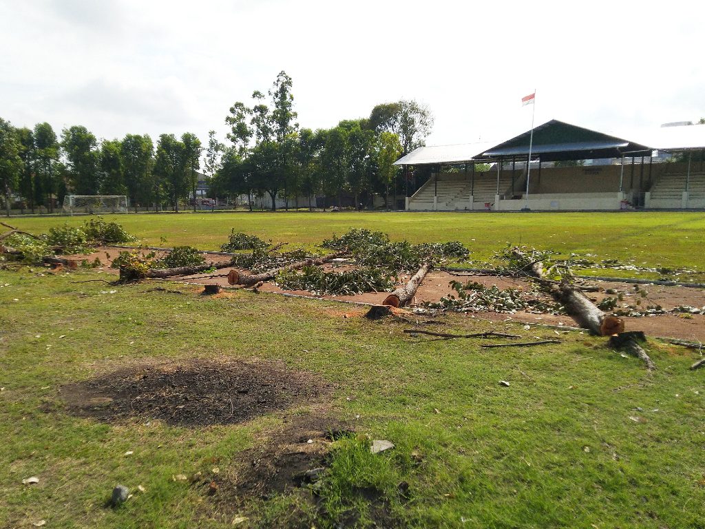 revitalisasi lapangan solo