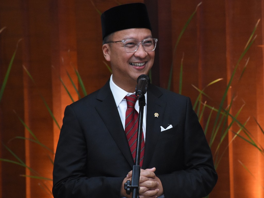 Menteri Perindustrian