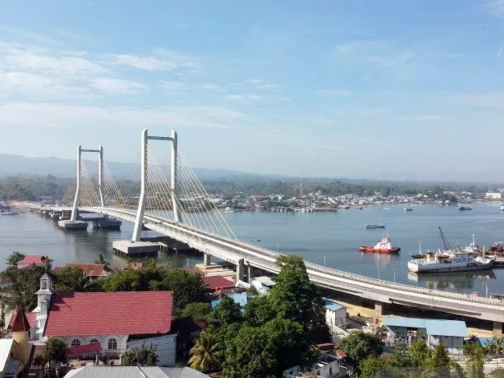 Jembatan Kendari