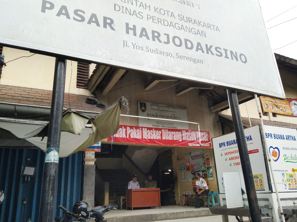 pasar harjodaksino solo