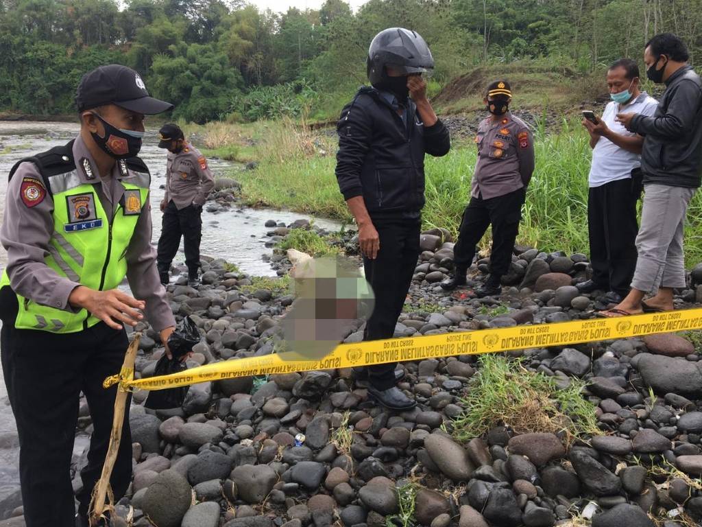 Mayat di Sungai Progo Yogyakara