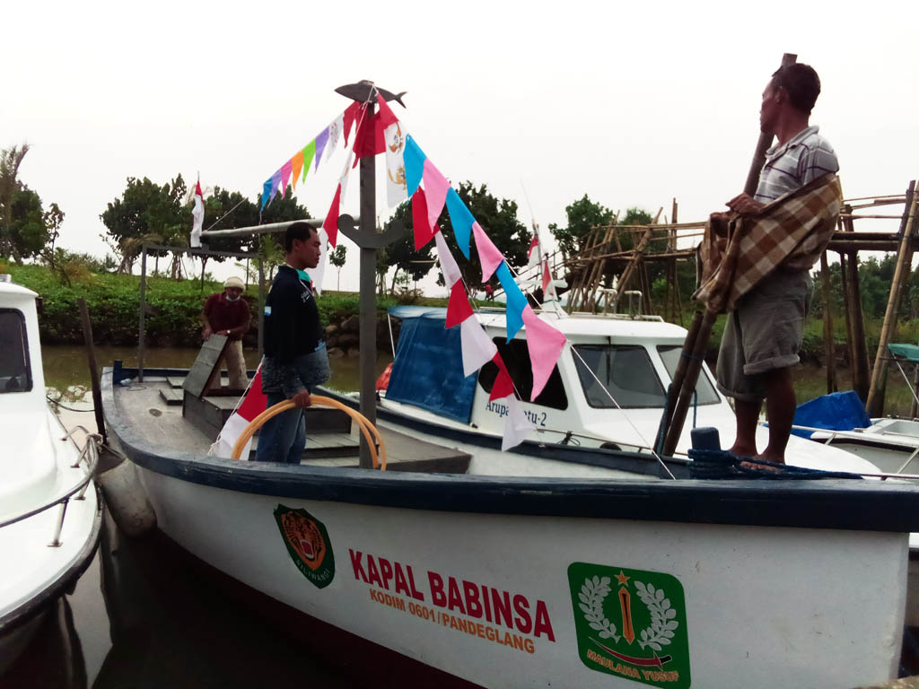 Cerita Kapal Semen TNI Pandeglang (1)