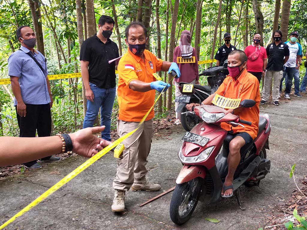 Cerita Rekonstruksi Pembakaran Kulon Progo (1)