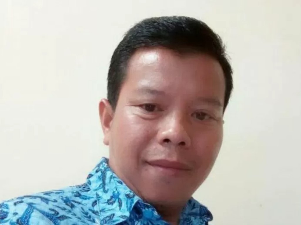 Lurah Petamburan Setiyanto