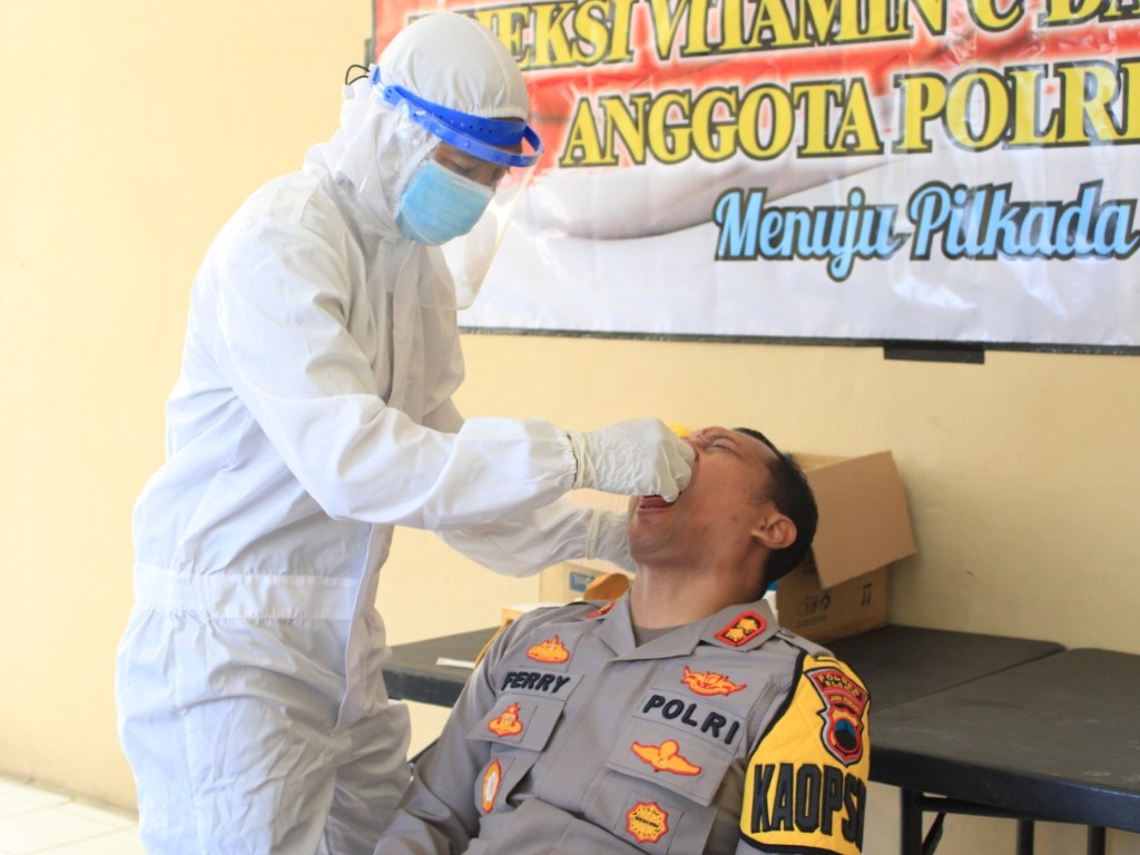 Swab Test Polres Blora