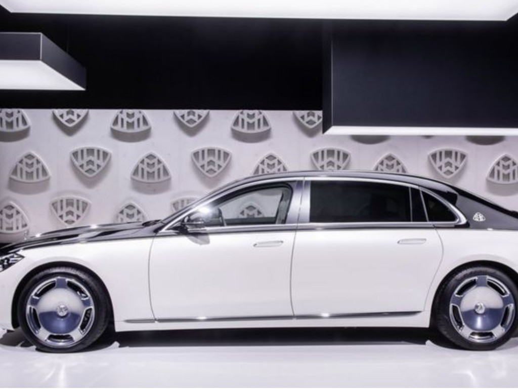 Mobil mewah Mercedes Benz Maybach