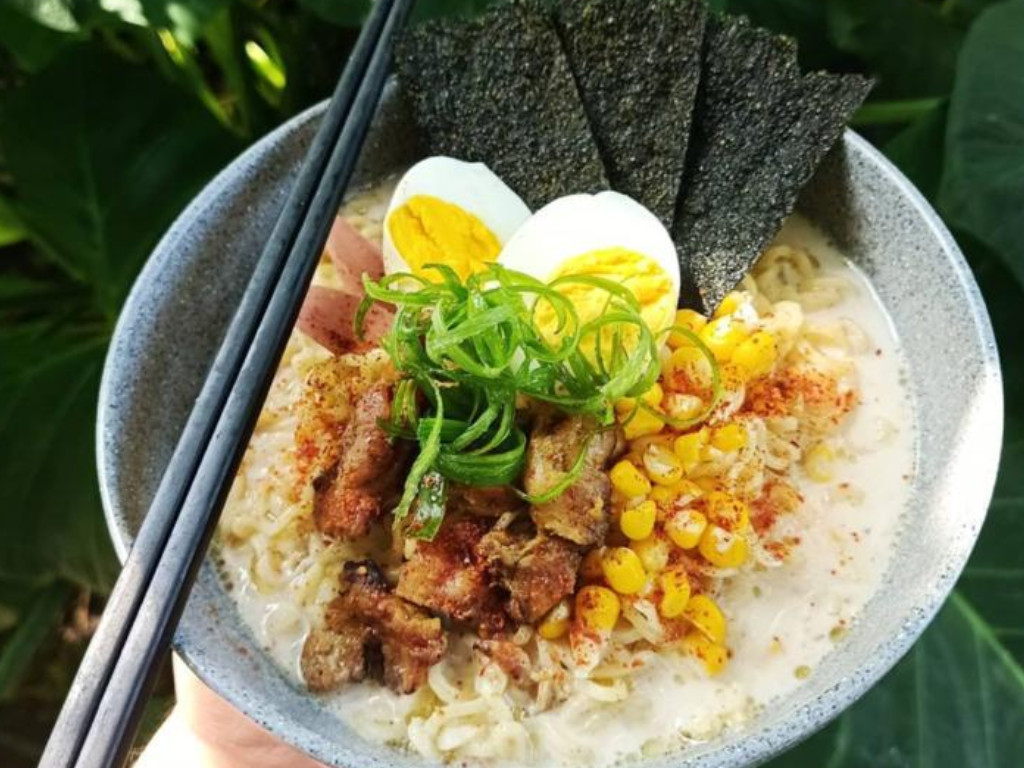 Ramen Indomie kuah susu