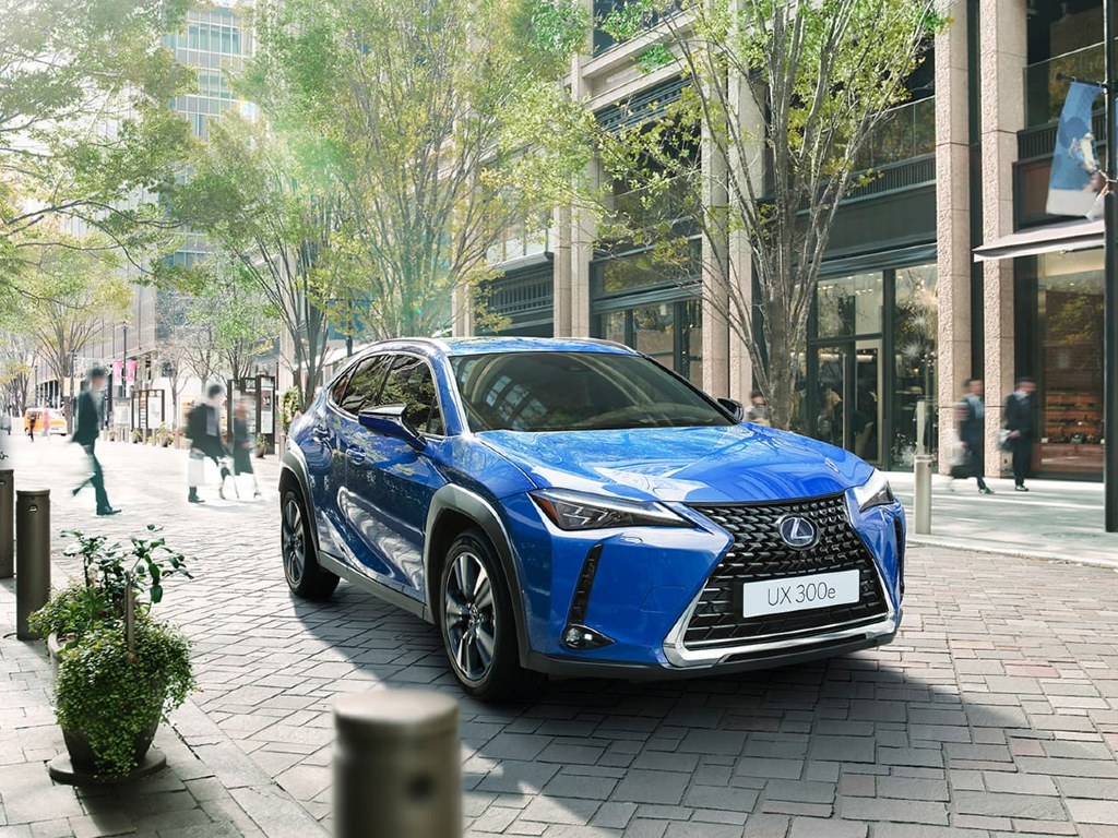 Lexus UX 300e