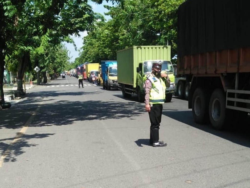 lalu lintas brebes