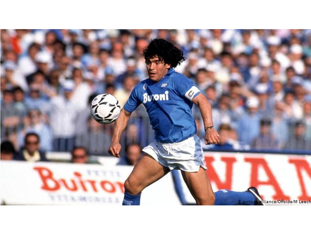 maradona4