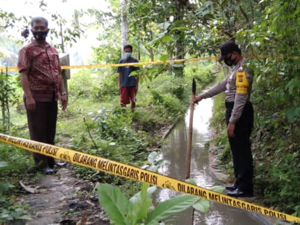 Bocah Tenggelam