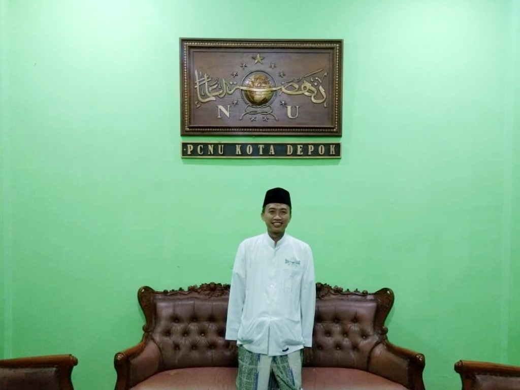 Ustadz Achmad Solechan