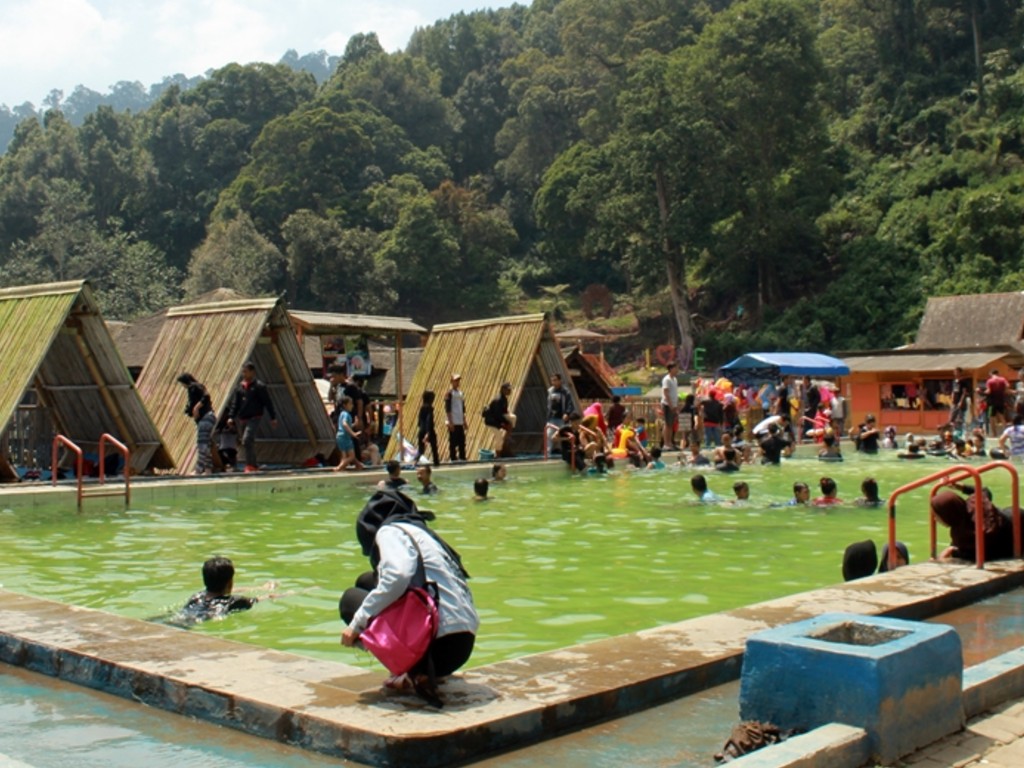 Cibolang Hot Spring