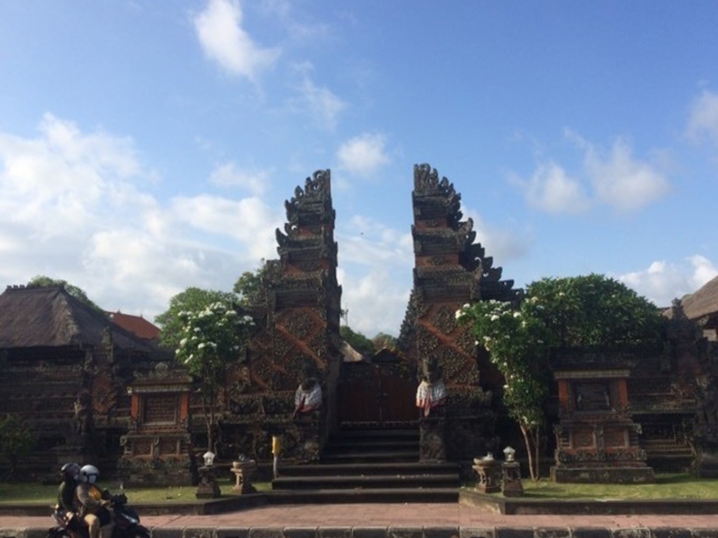 Bantuan Temple