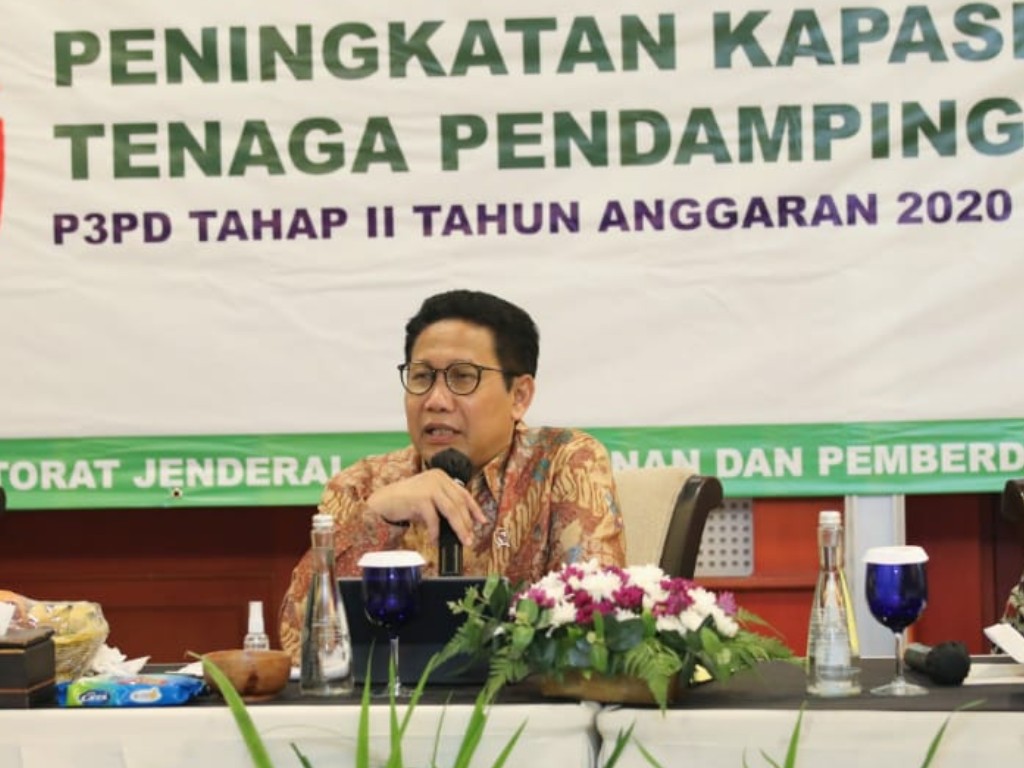 Mendes PDTT Abdul Halim Iskandar